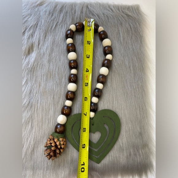 Handmade pine cone wreath / wooden basin garland - Picture 2 of 7